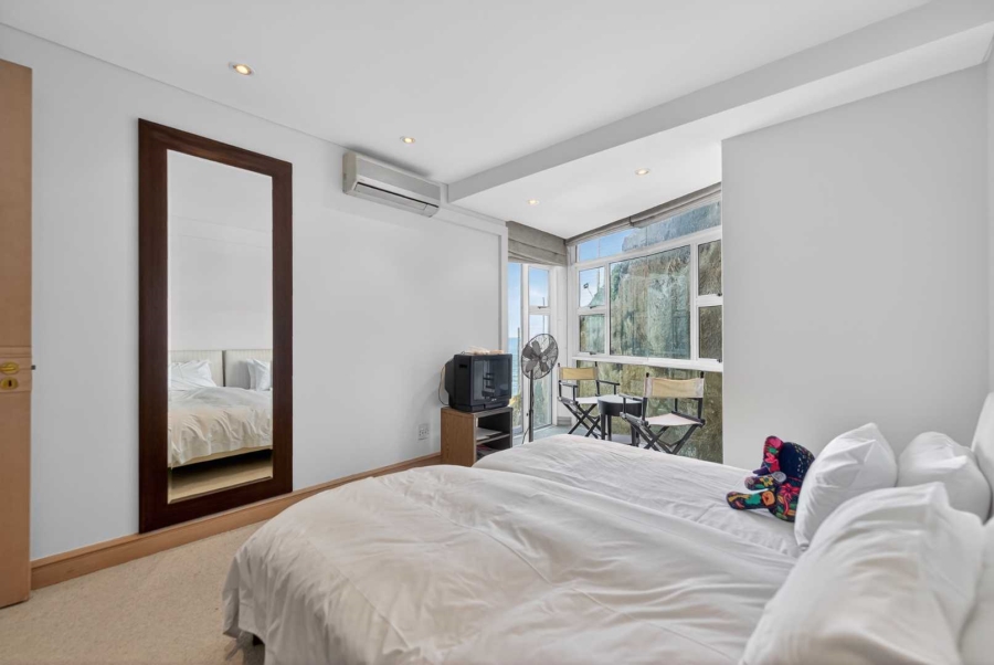 3 Bedroom Property for Sale in Clifton Western Cape